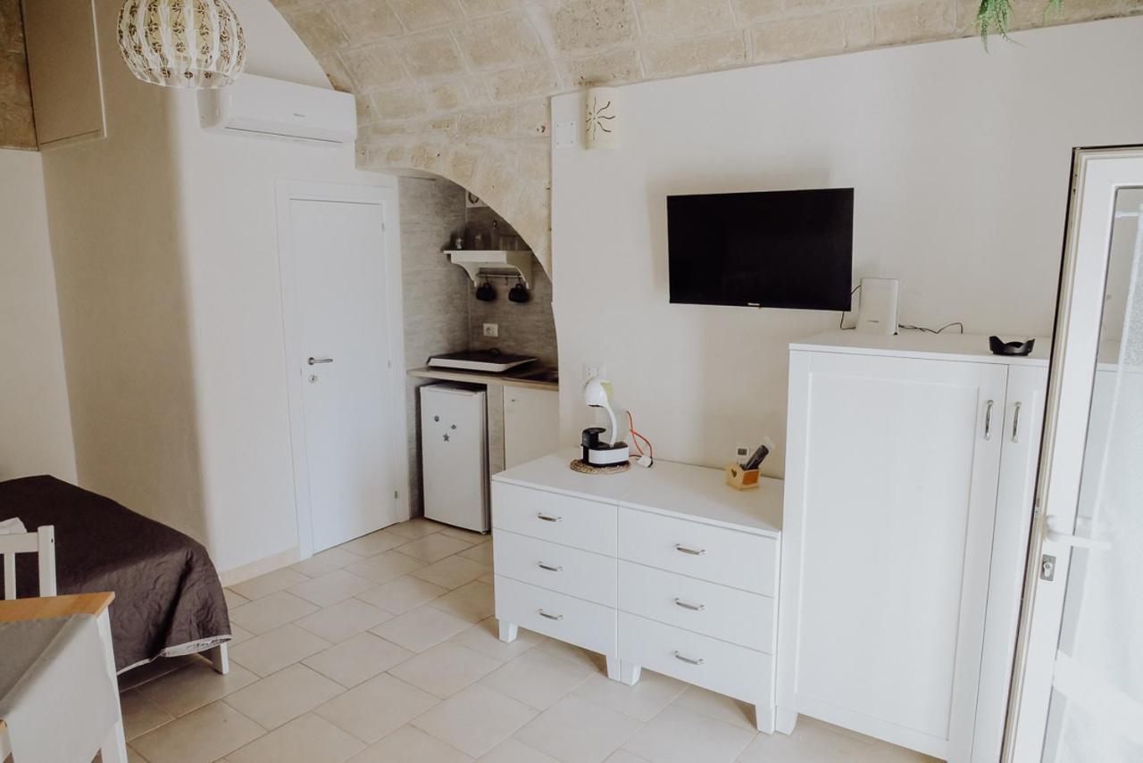 Mali Room By Monholiday Monopoli Bagian luar foto
